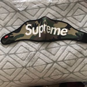 Supreme facemask